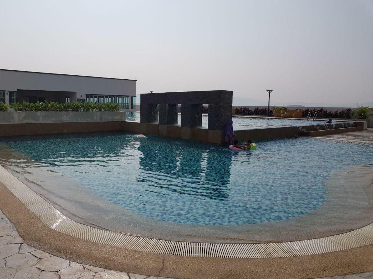 סמנייך Hz Homestay @Ascotte Boulevard מראה חיצוני תמונה